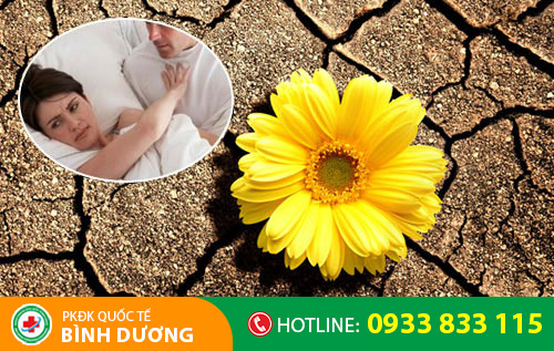 chứng khô âm đạo